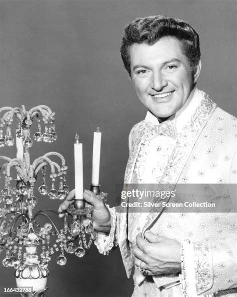 486 Liberace Pianist Stock Photos High Res Pictures And Images