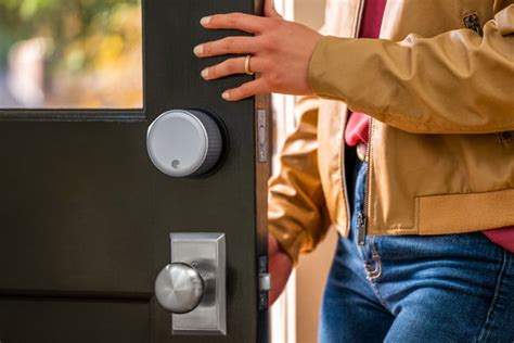 What Is A Smart Lock And How Does It Work Tech Reader Tech Reader