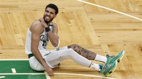 Celtics Fans Sound Off on Jayson Tatum's Injury Revelation