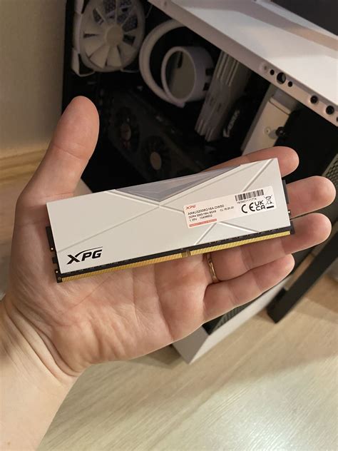 Оперативная память ADATA DDR4 16Gb (2x8Gb) 3200MHz pc-25600 XPG ...