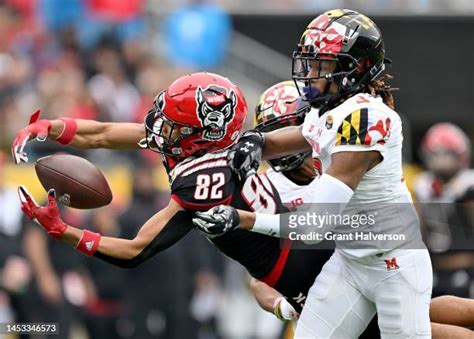 325 Deonte Banks Photos & High Res Pictures - Getty Images