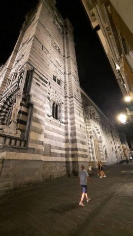 Piano Caruggi La Cattedrale Di San Lorenzo Ancora Pi Bella Nelle Ore