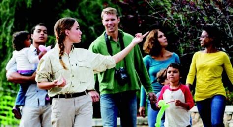 What To Expect From A Tour Guide Leisure Group Travel