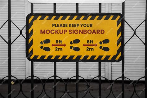 Premium PSD | Sign mockup on wire fence