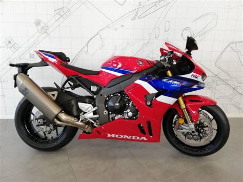 Vendo Honda CBR 1000 RR R Fireblade SP 2024 Nuova A Milano Codice