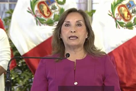 ¡histórico Presidenta Dina Boluarte Recibe Bastón De Mando De Ff Aa Y