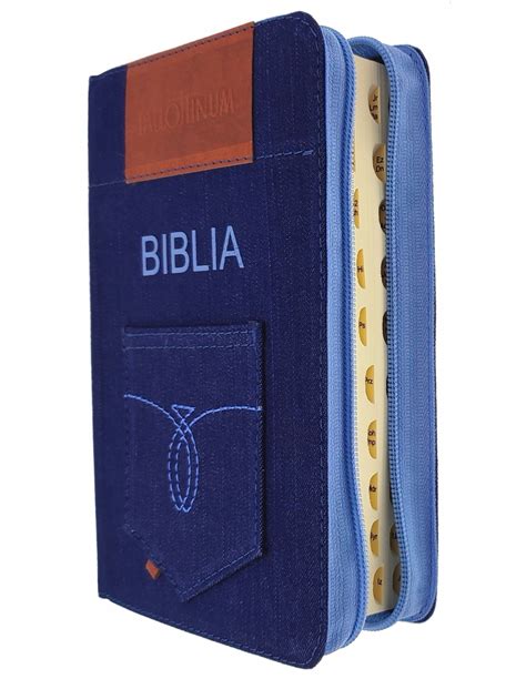 Pismo Wi Te Biblia Tysi Clecia Ma A Paginowana Jeans