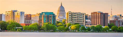 Download Madison Wisconsin Capitol Skyline Wallpaper