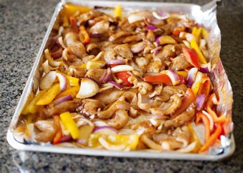 how long to cook fajitas in the oven