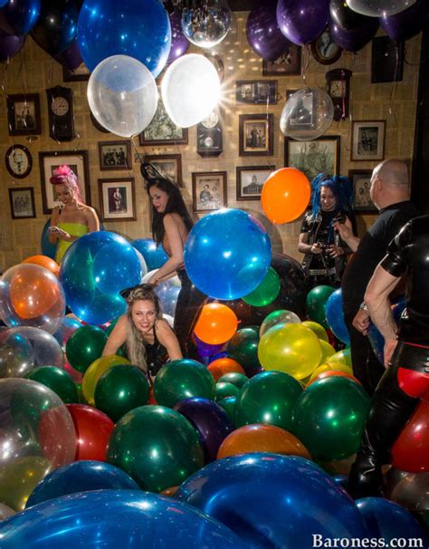 A Balloon Fetish Party To Close The Ny Fetish Marathon