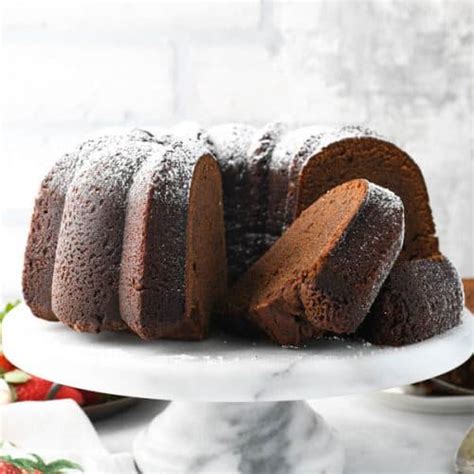 One Bowl Buttermilk Chocolate Cake The Seasoned Mom