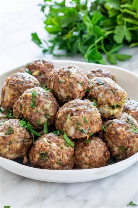 Easy Meatball Recipe - Craving Home Cooked