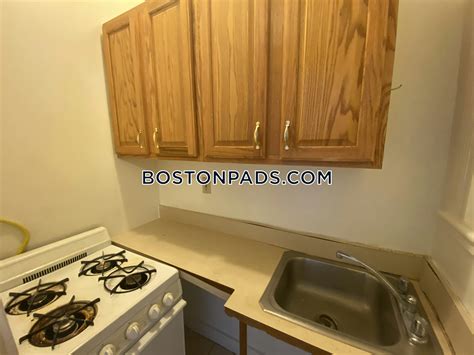 Northeasternsymphony Apartment For Rent Studio 1 Bath Boston 2200