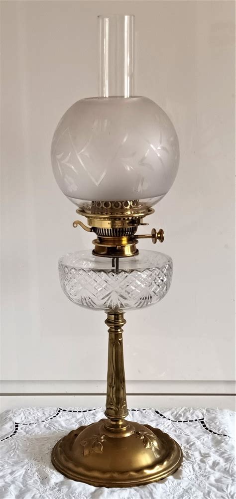 Victorian Art Nouveau Oil Lamp Messengers Harrods 1007223