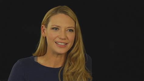 Anna Torv Interview for the 'Fringe' Season One DVD Features - Anna ...