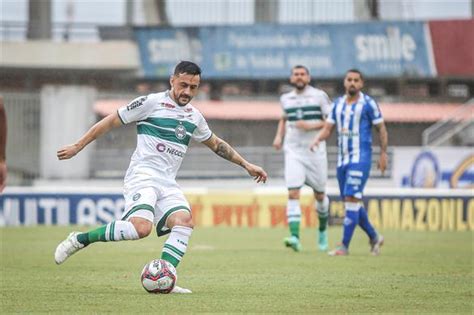 Coritiba Encara A Ponte Preta E Precisa Da Vit Ria Para Seguir L Der Na