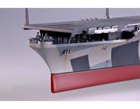 Uss Ticonderoga Cv 14 Model Do Sklejania Trumpeter 05609