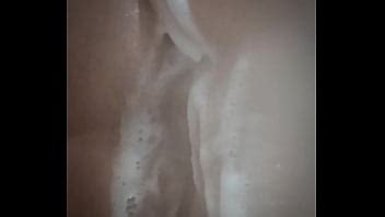 Que lindo se ve cómo corre espuma por la cola XVIDEOS