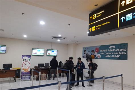 H Lebaran Terminal Pulo Gebang Mulai Ramai Pemudik