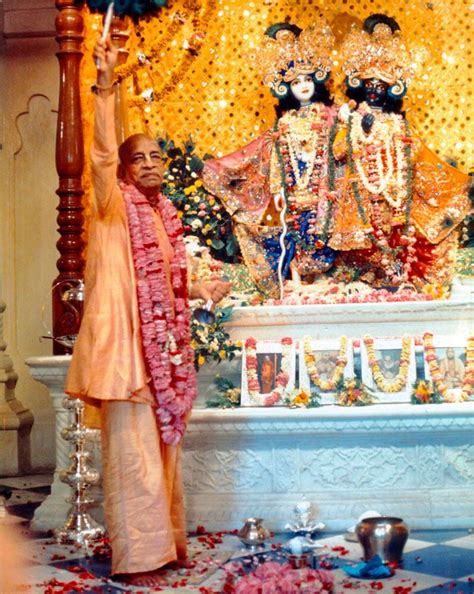 Srila Prabhupada at Krishna Balarama Temple Opening Aratik