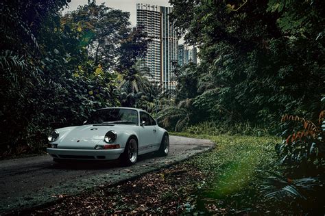 Porsche Singer 964 out and about in Singapore. CGI. on Behance