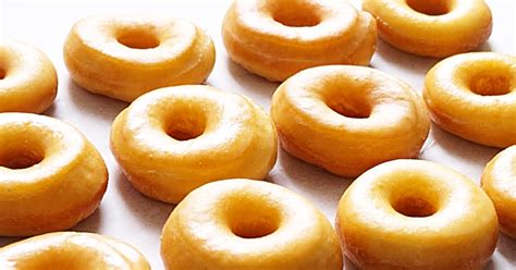 Copycat Krispy Kreme Glazed Donut Recipe