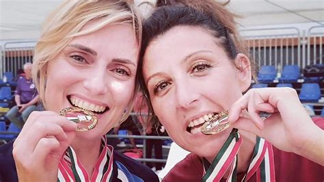 Ritrovarsi E Vincere 25 Anni Dopo La Storia Di Valentina E Maria