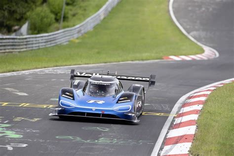 VW ID R Sets New EV Lap Record On The Nürburgring With Time Of 6 05 336