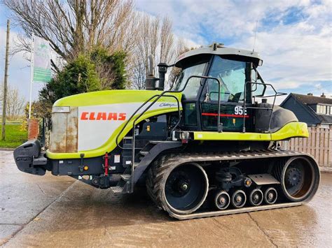 CLAAS CHALLENGER 95E TRACKED TRACTOR 8593 HOURS C W FRONT WEIGHTS