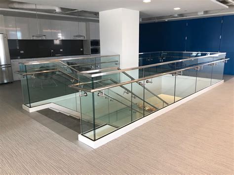 Washington Glass Fabrication | Custom Tempered and Architectural Glass