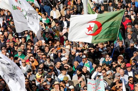 Alg Rie Le Hirak Une Ann E De R Volution Poursuivre