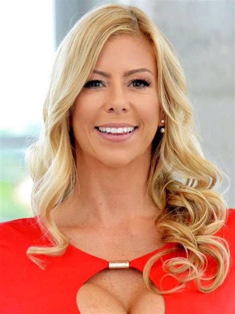 Alexis Fawx • Height Weight Size Body Measurements Biography Wiki Age