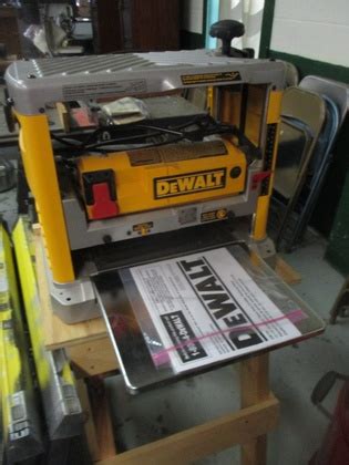 Find Bid On Dewalt Planer Now For Sale At Auction