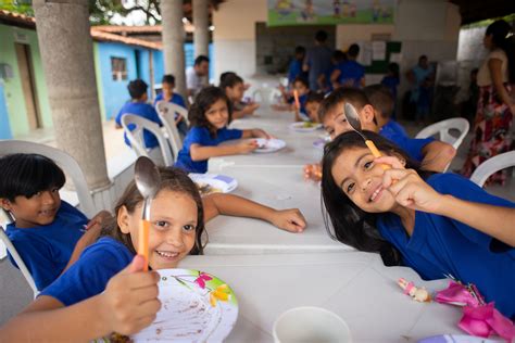 Mais Nutri O Distribuiu Toneladas De Alimentos E Beneficiou Mil