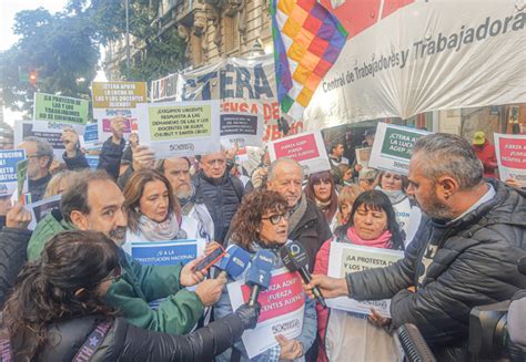 La Ctera Y El Frente Milagro Sala Se Movilizaron En La Ciudad De Buenos