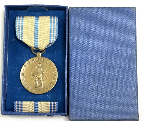 WW2 US Armed Forces Reserve Medal & Ribbon - New in Box - Enemy Militaria