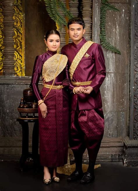 Biking Outfit Wedding Costumes Traditional Wedding Dresses Southeast