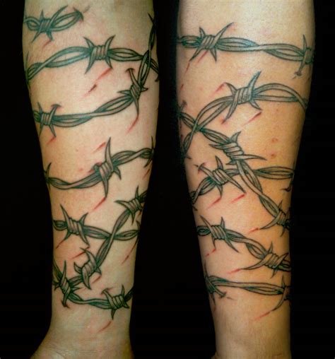 TATTOO FONTS: Barbed Wire Tattoos