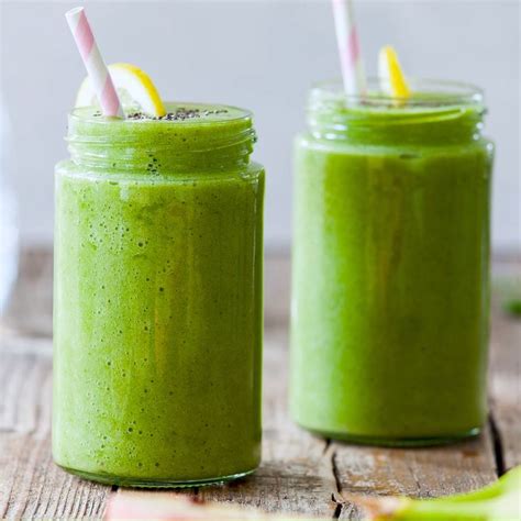 Detox Spinach Green Smoothie