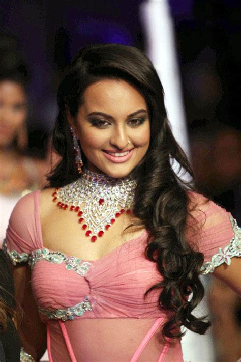 Sonakshi Sinha Hot N Spicy Photos Gallery Spicy Imagelite