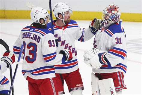 Les Rangers Lemportent 5 1 Contre Les Sabres La Presse