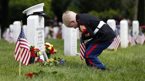 Americans Honor The Fallen In Memorial Day Tributes Mashable