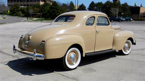 1940 Dodge Luxury Liner De Luxe Coupe Classic Old Retro