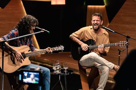 Luiz Caldas e Saulo farão show intimista na Concha Acústica do TCA