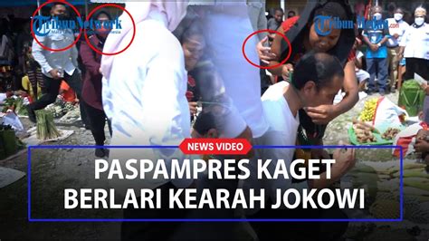 Paspampres Kecolongan Di Papua Langsung Berlari Saat Pedagang Kalungkan