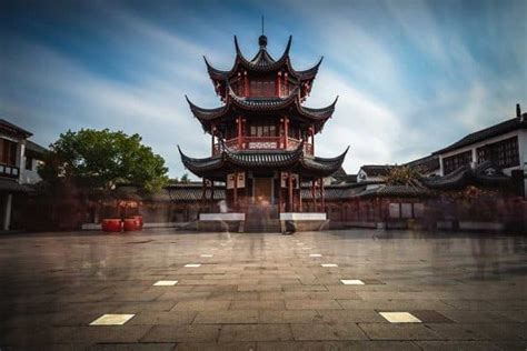 Qibao Ancient Town: Visiting Shanghai's Most-Accessible Water Town