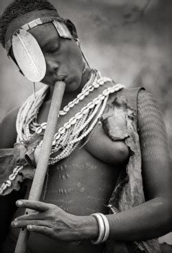 Thumbs Pro Pachatata Matis Mushabo Woman Brazil By Milton Guran