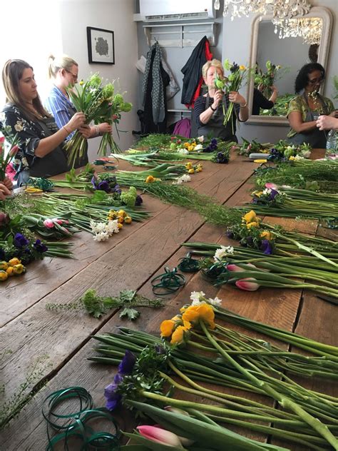 Kendalls Floristry Courses1 Kendalls Florist