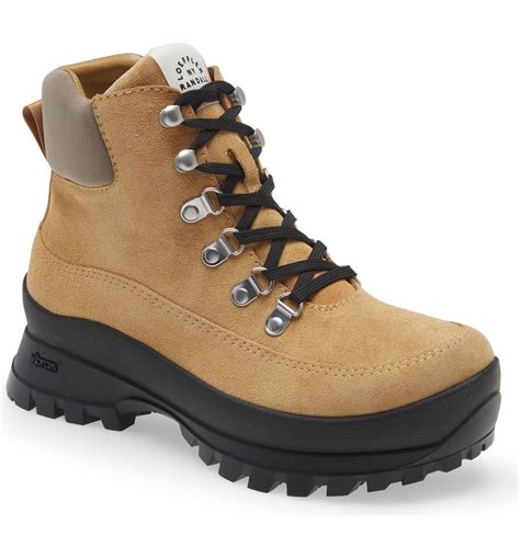 These Are the 30 Best Hiking Boots for Women, Period | Who What Wear