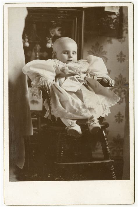 Portrait D Un Enfant Mort Falardeau Adolphe Sim On Collections Mnbaq